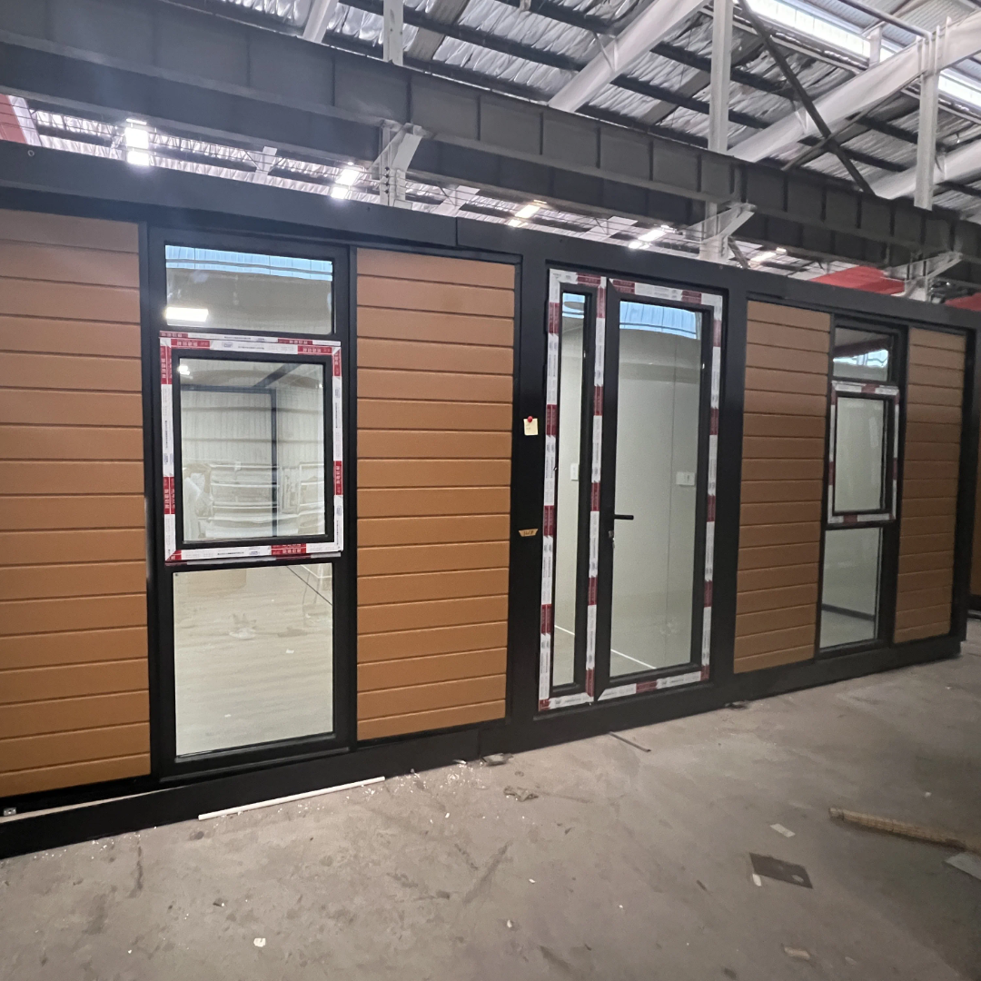 Casa Modular Plegable 40FT (76 m²)